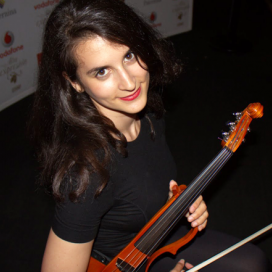 Violinista láser evento | ContratarArtistas.com