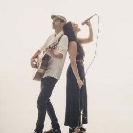 Pola Carranza Acoustic Duo | ContratarArtistas.com