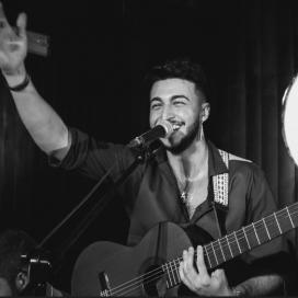 Kalanda en directo | ContratarArtistas.com