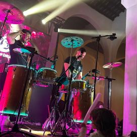 Sanaf Drums | ContratarArtistas.com