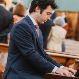 Contratar Pianista Madrid | ContratarArtistas.com
