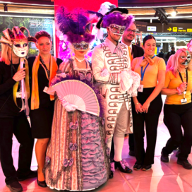 Carnaval Venecia en Duty Free Madrid | ContratarArtistas.com